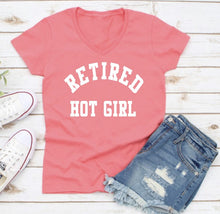 Graphic Tee=Retired Hor Girl